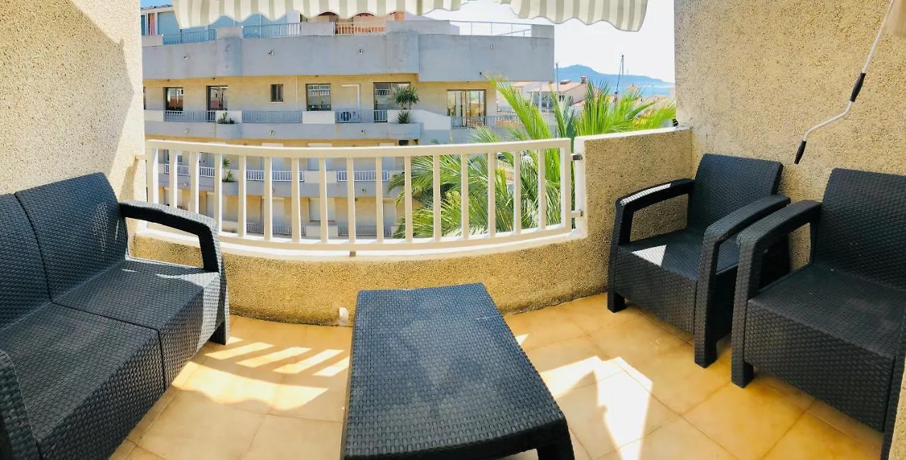 PORT ROYAL B2 3-2 - Apartamento con piscina privada - vistas - wifi - cerca playa Apartamento Ampuriabrava